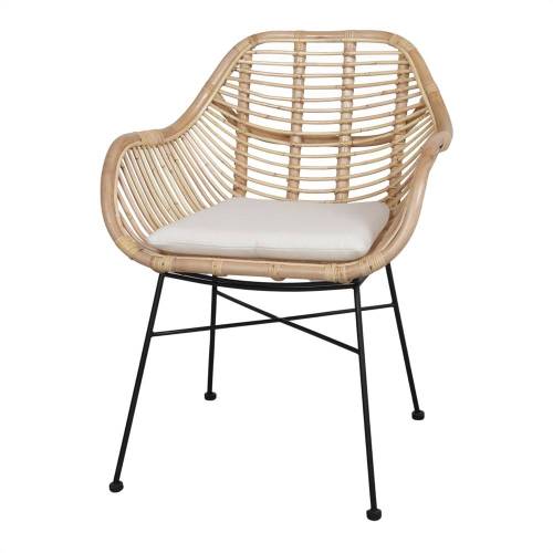 Chaise rotin avec coussin blanc